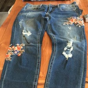 One of Miss Mes first embroidered jean.